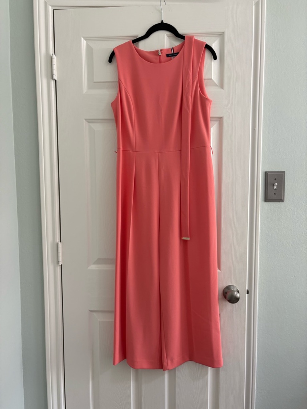 Tommy Hilfiger Coral Sleeveless Midi Dress with Belt Detail